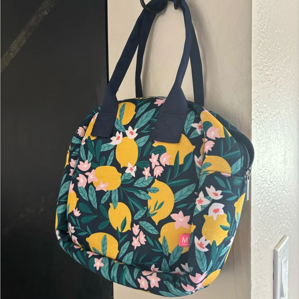 (MYTAGALONGS) Floral Patterned lunch Bag